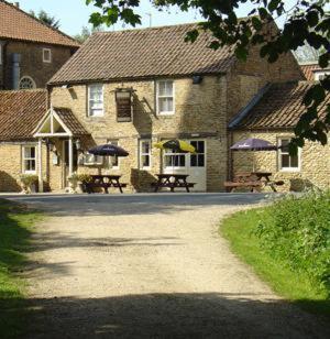Downe Arms Country Inn Wykeham  Dış mekan fotoğraf