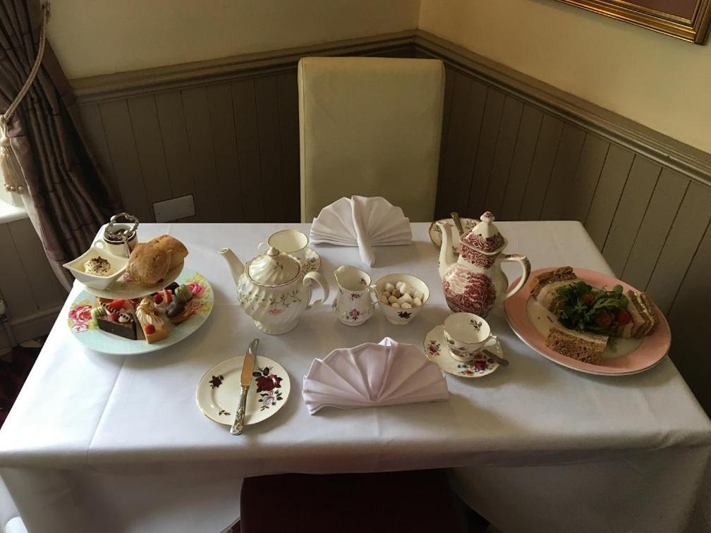 Downe Arms Country Inn Wykeham  Dış mekan fotoğraf