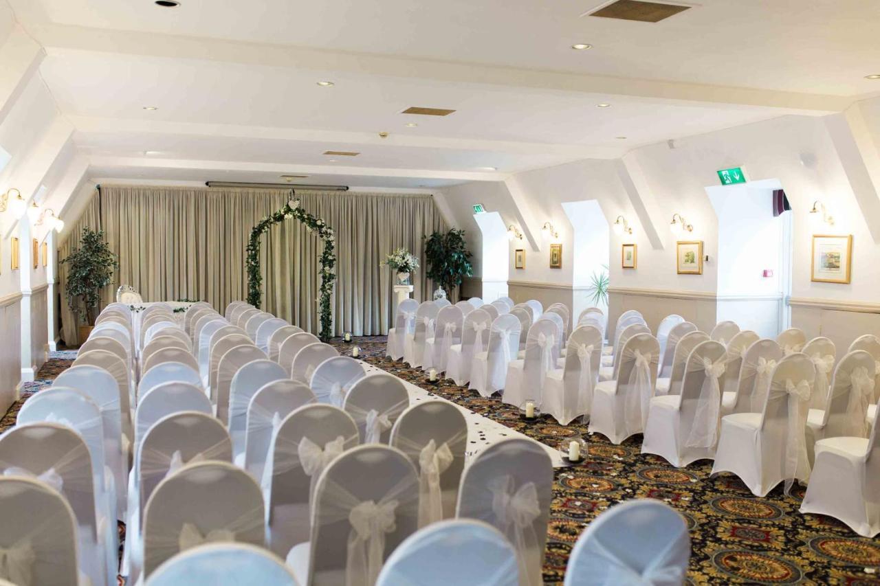 Downe Arms Country Inn Wykeham  Dış mekan fotoğraf